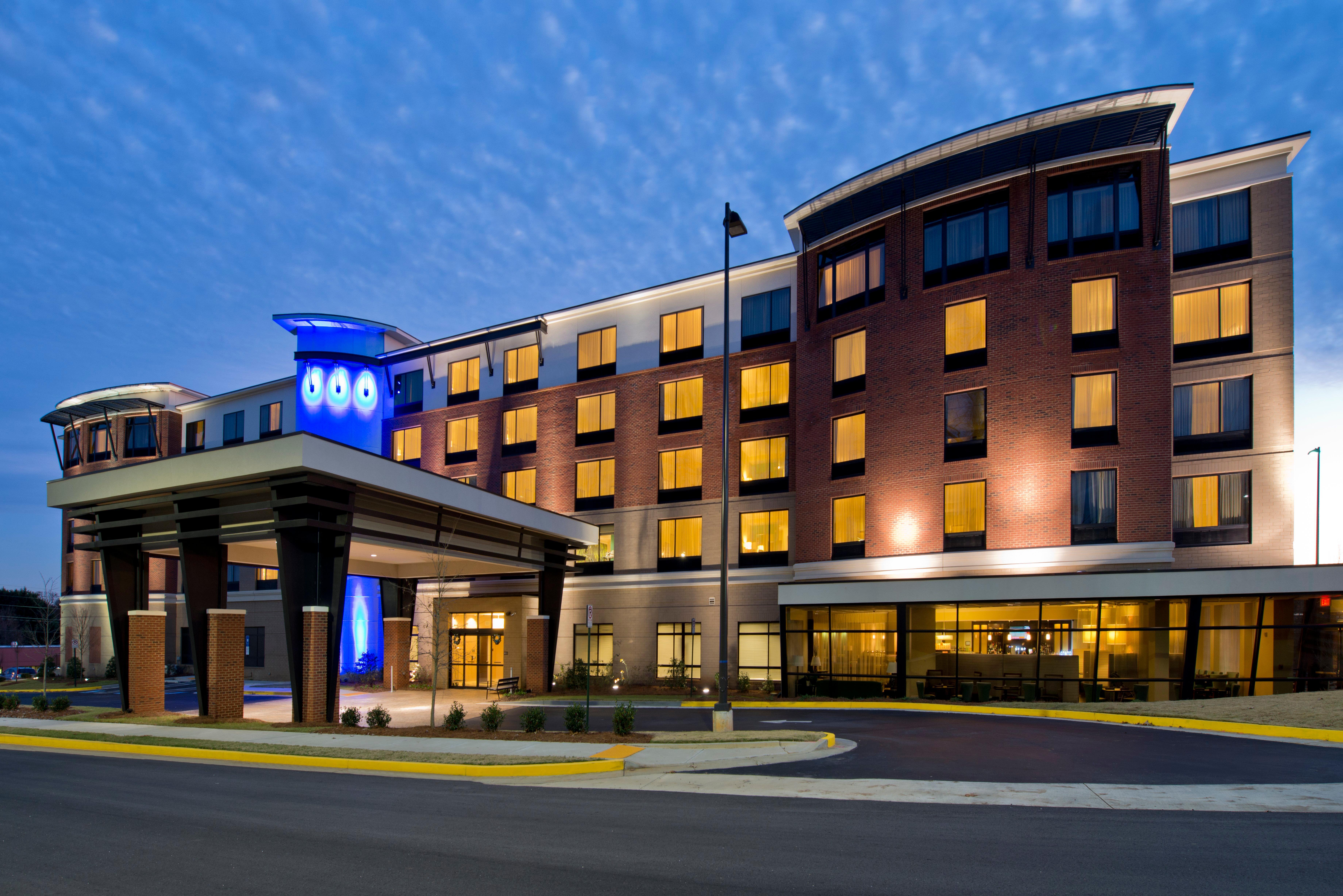 Hotel Indigo Atlanta Airport College Park, An Ihg Hotel Exterior photo